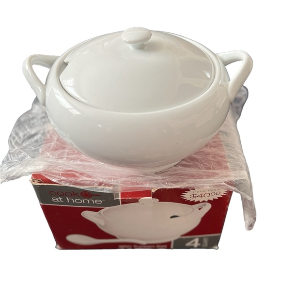 Soup Tureen Set 4 QT 2PC - Picture 3 of 4